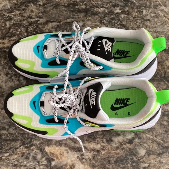 Nike Air Max 200 SE (GS) - Picture 6 of 13